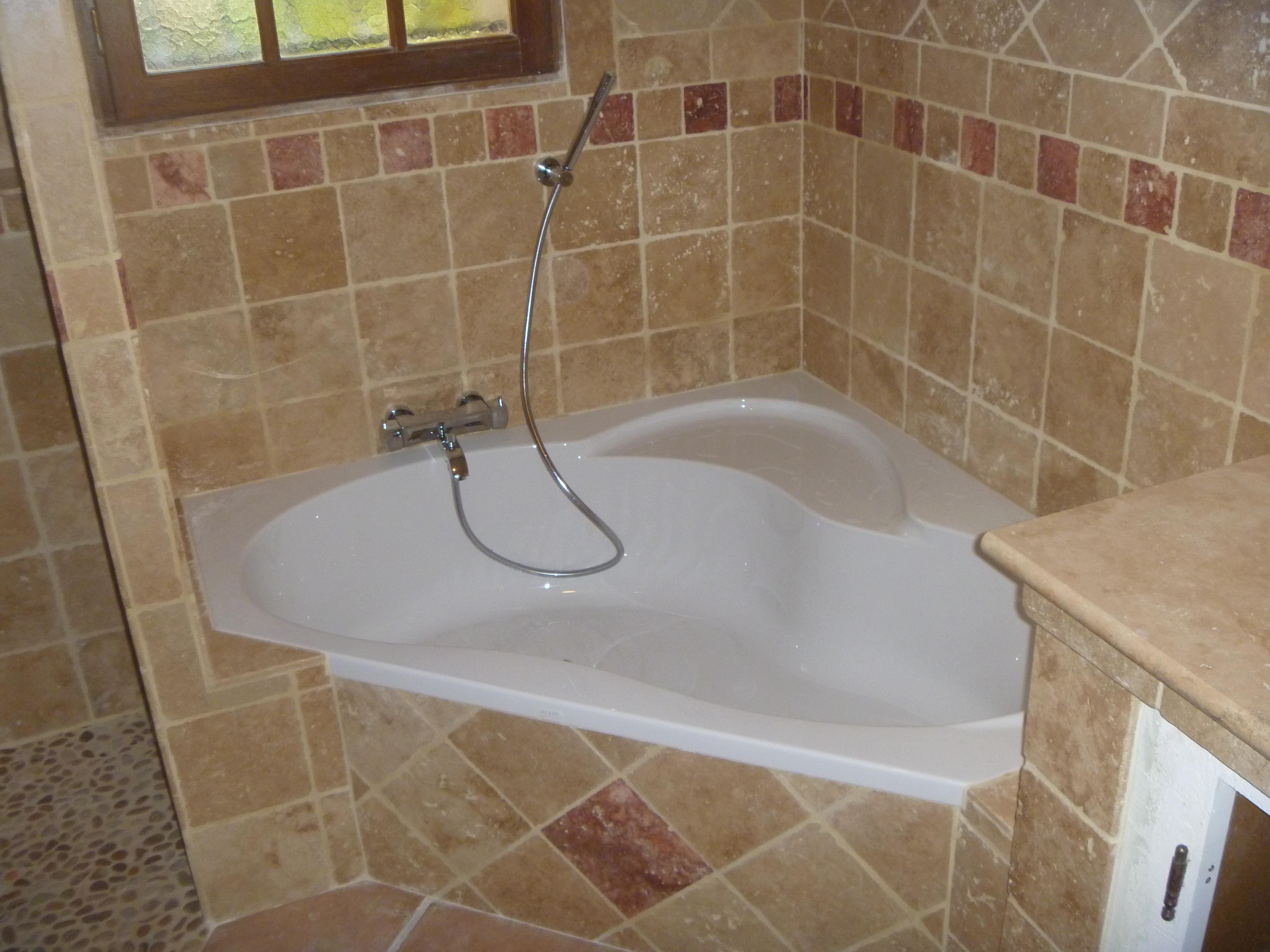 Robinet salle de bain noir avec plus de clarté photos ~ goohey.com
