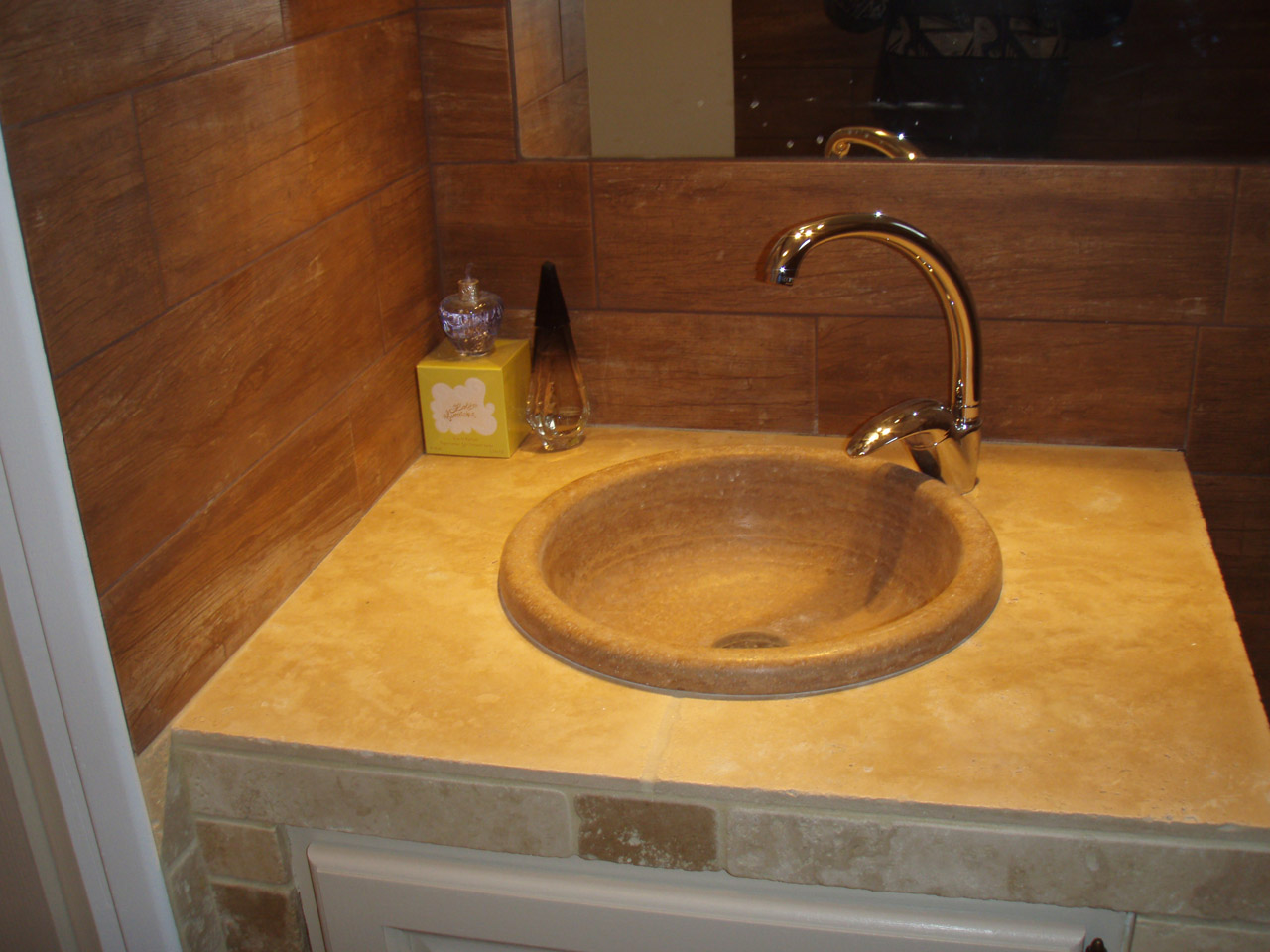 Salle de bain marbre travertin – lombards
